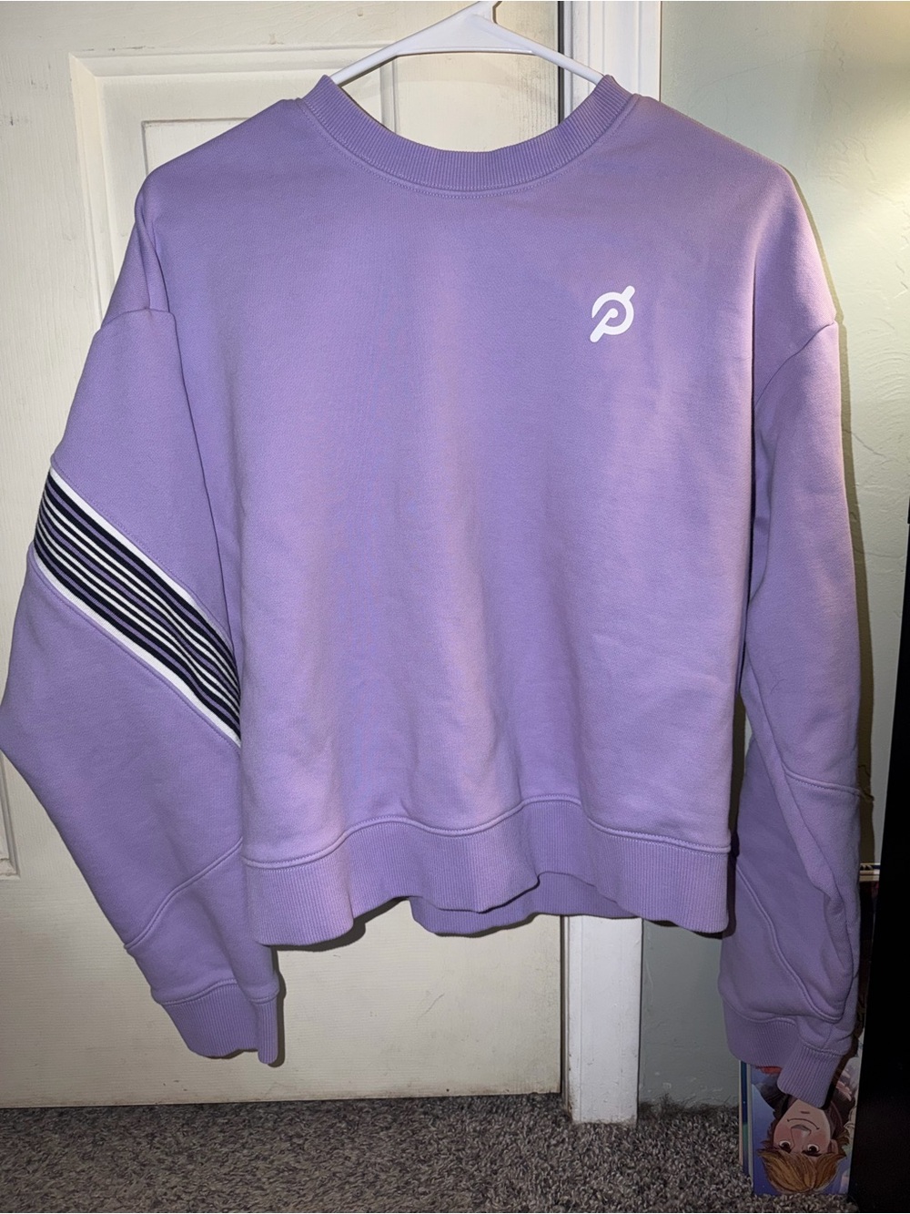 Peloton Lavender Crewneck Sweatshirt Size L